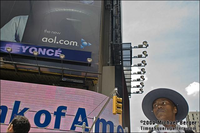 Security officer, SW corner of 46th St. and 7th Ave.. 2006.